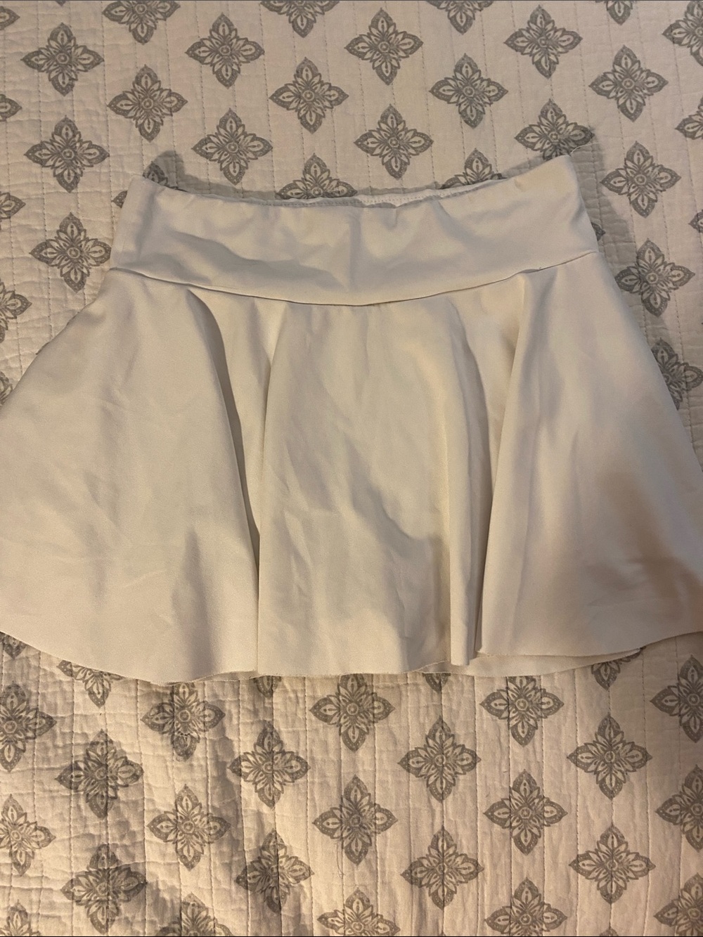 SHEIN White Circle Skater Mini Skort